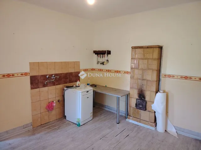 Eladó ház Kisbér 80 nm