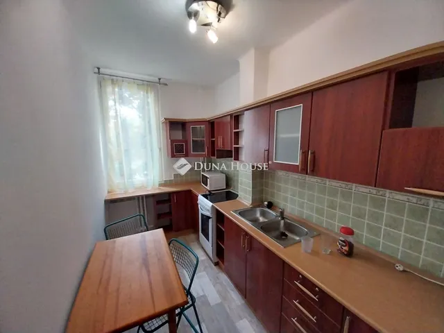 Kiadó lakás Tatabánya 56 nm