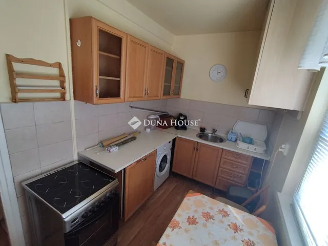 Kiadó lakás Tatabánya, Sárberki lakótelep 49 nm