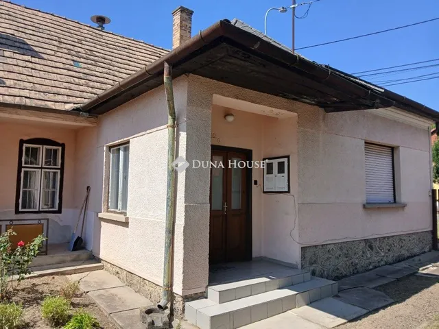 Eladó ház Tatabánya 140 nm