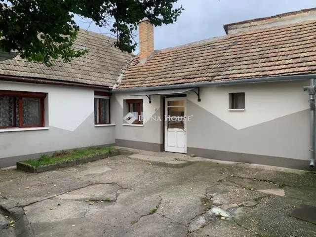 Eladó ház Tata, Újvilág utca 67 nm