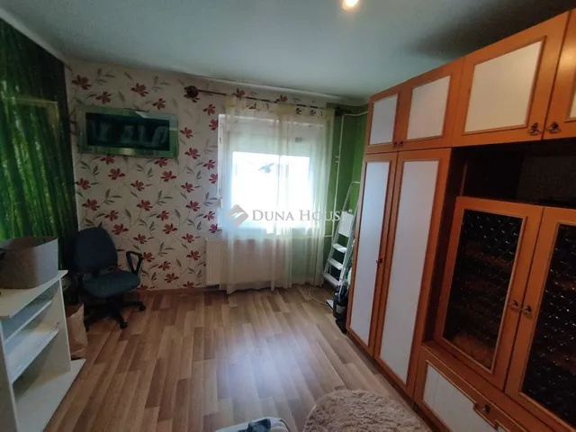 Eladó lakás Tatabánya, Fellner Jakab tér 55 nm