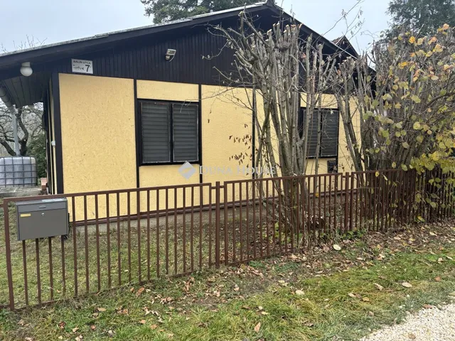 Eladó üdülő és hétvégi ház Tatabánya 40 nm