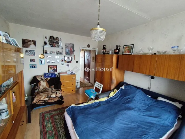 Eladó lakás Budapest XV. kerület, Drégelyvár utca 68 nm