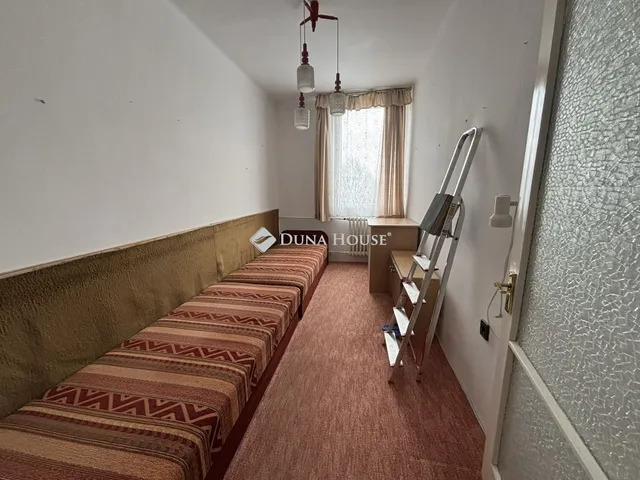 Eladó lakás Tatabánya, Verebély László utca 51 nm