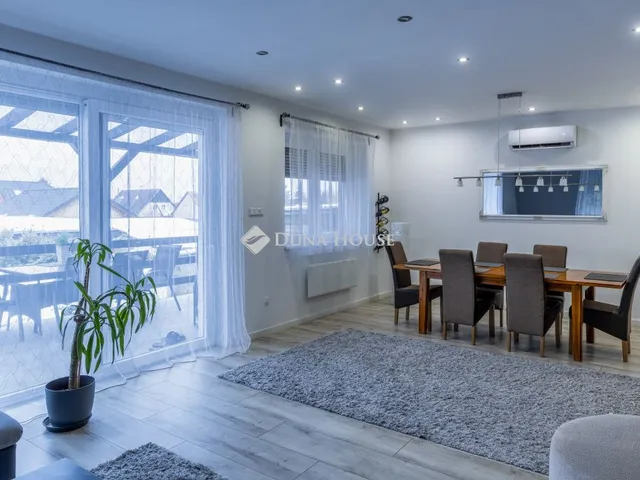 Eladó ház Tatabánya 104 nm