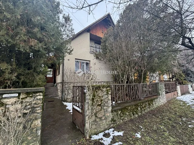 Eladó ház Csákvár 140 nm