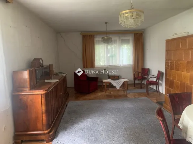 Eladó ház Baj, Petőfi Sándor utca 69 nm