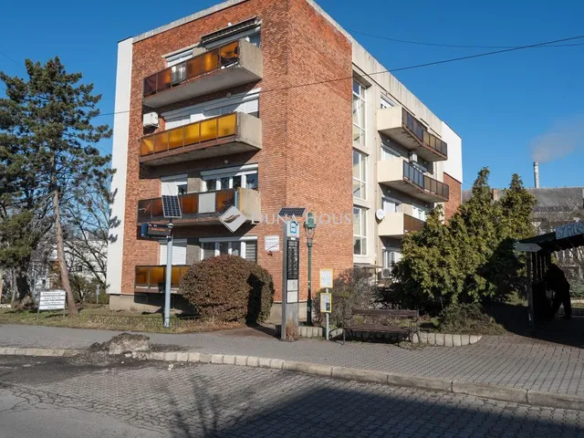 Eladó lakás Tatabánya, Nincs utca 61 nm