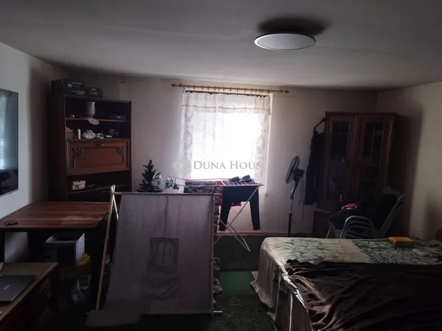 Eladó ház Naszály, Ady Endre utca 58 nm