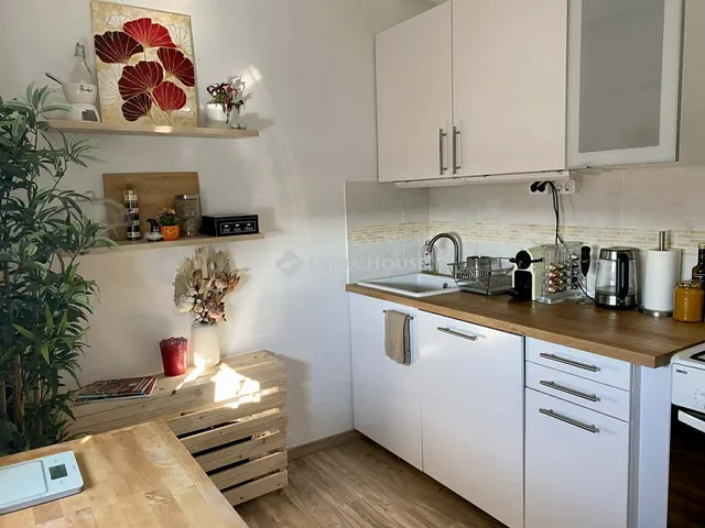 Eladó lakás Budapest VIII. kerület, Práter utca 54 nm