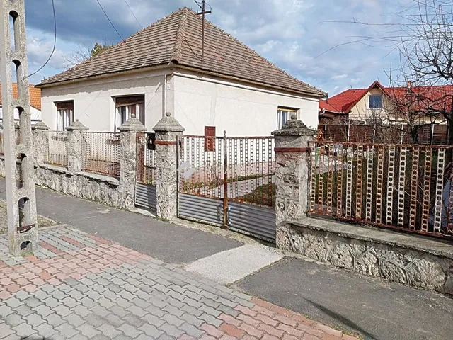 Eladó ház Tatabánya 86 nm