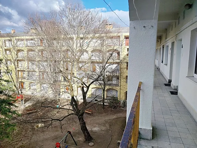 Eladó lakás Tatabánya 32 nm