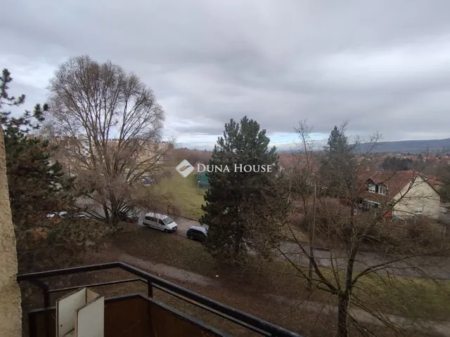 Eladó lakás Tatabánya, Szent György utca 56 nm