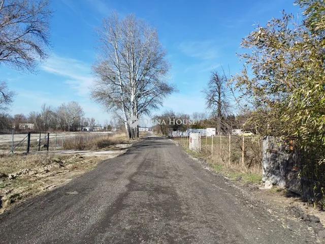 Eladó telek Tatabánya 3792 nm