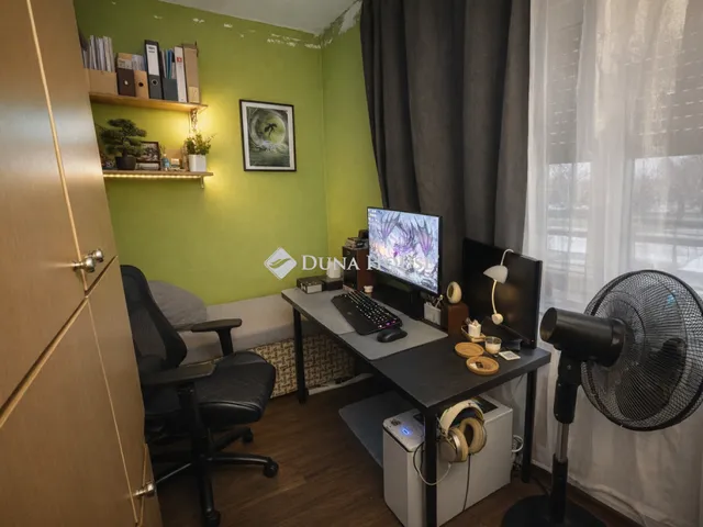 Eladó lakás Tatabánya, Bánhidai lakótelep 49 nm