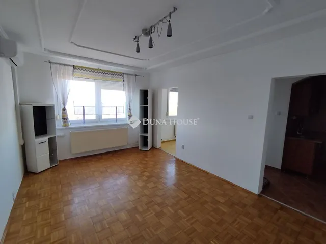 Kiadó lakás Tatabánya, Ifjúság út 36 nm