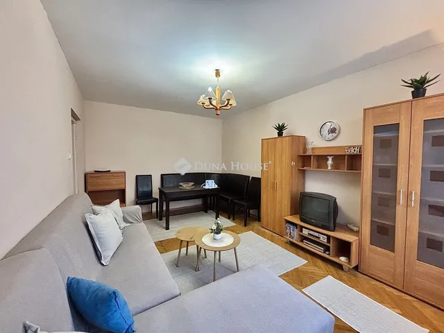 Eladó lakás Tatabánya 36 nm