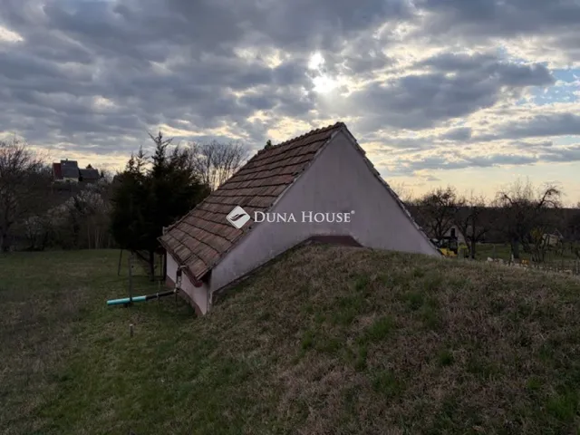 Eladó üdülő és hétvégi ház Baj, Kánya út 27 nm