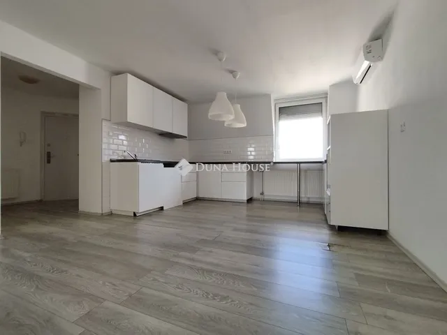 Eladó lakás Tatabánya 54 nm