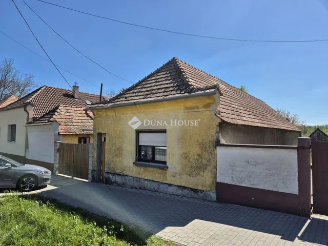 Eladó ház Környe 146 nm