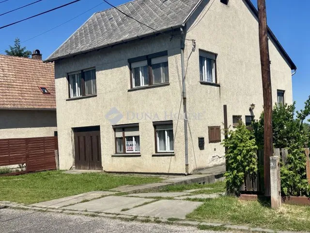 Eladó ház Neszmély 152 nm