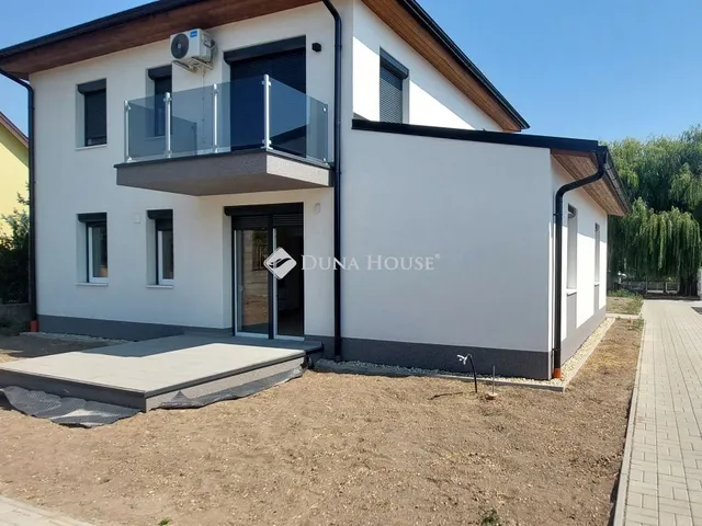 Kiadó lakás Tatabánya 78 nm