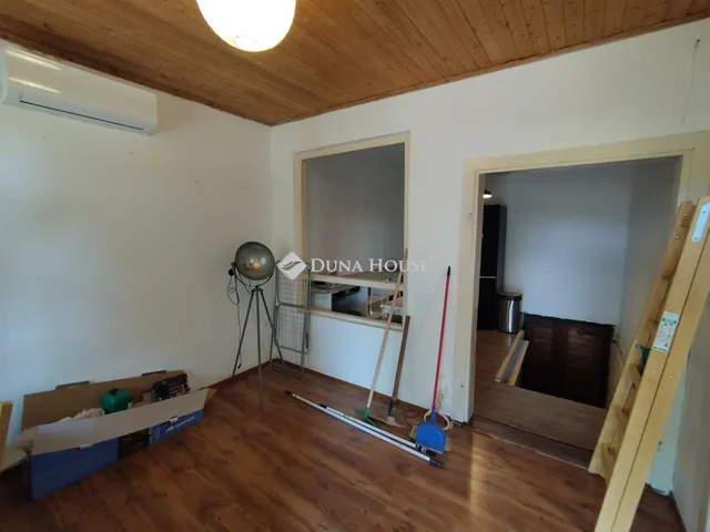 Eladó ház Héreg, Nincs utca 90 nm
