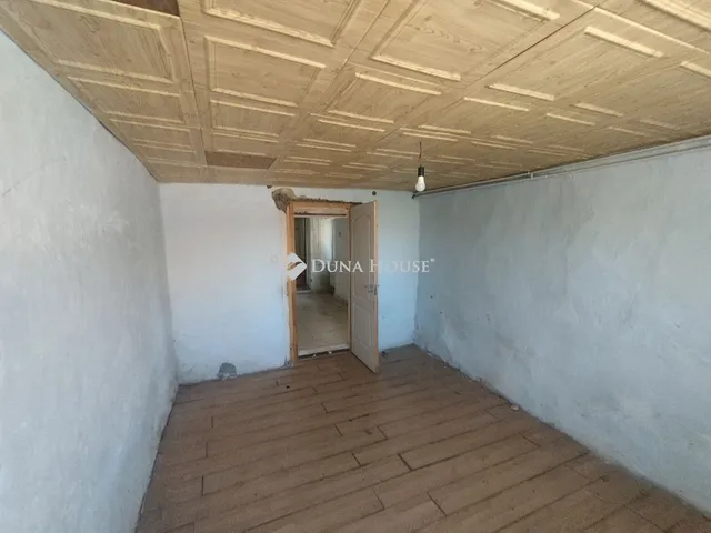 Eladó ház Neszmély 51 nm