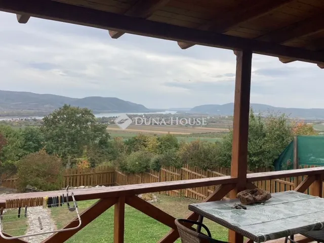 Eladó üdülő és hétvégi ház Zebegény 50 nm