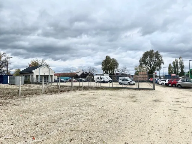 Eladó telek Dabas 20544 nm
