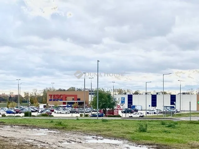 Eladó telek Dabas 7175 nm