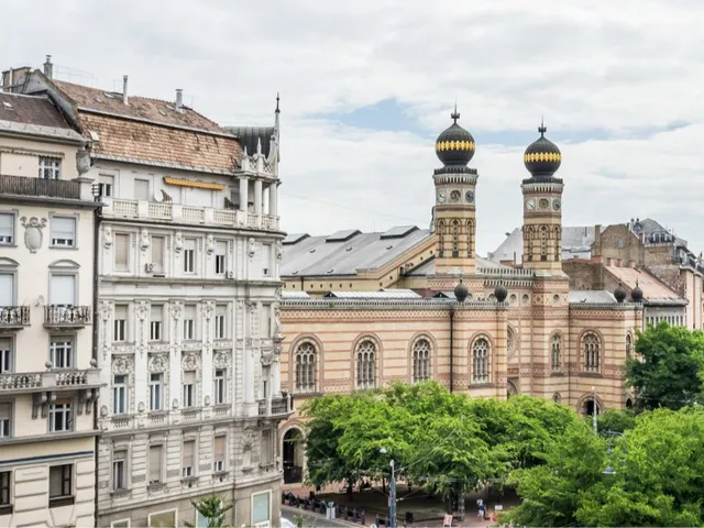 Eladó lakás Budapest V. kerület 93 nm