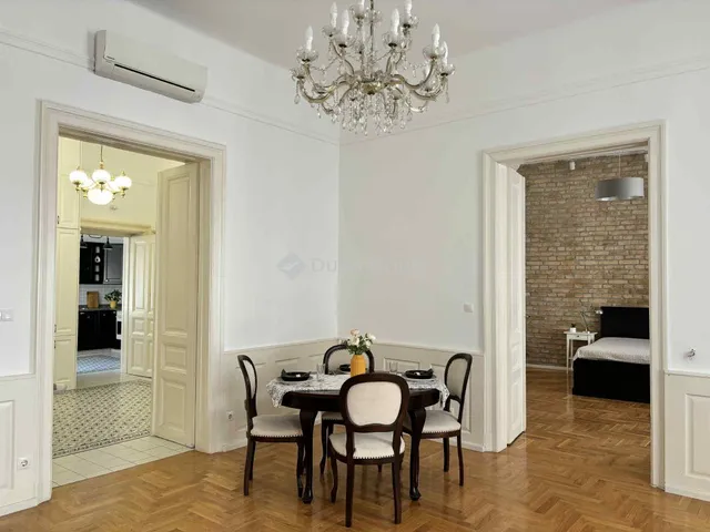 Eladó lakás Budapest VI. kerület 91 nm