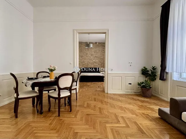 Eladó lakás Budapest VI. kerület, Dessewffy utca 91 nm