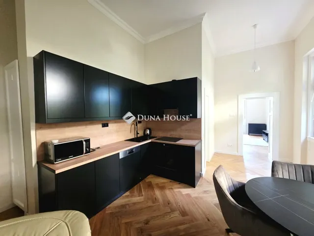 Kiadó lakás Budapest XIV. kerület, Stefánia út 69 nm