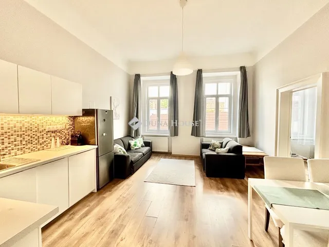 Kiadó lakás Budapest VII. kerület, Király utca 65 nm