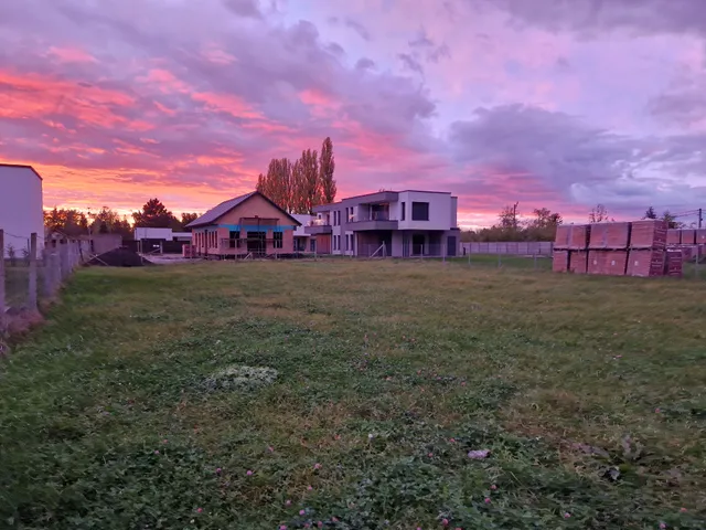 Eladó telek Balatonfenyves 705 nm