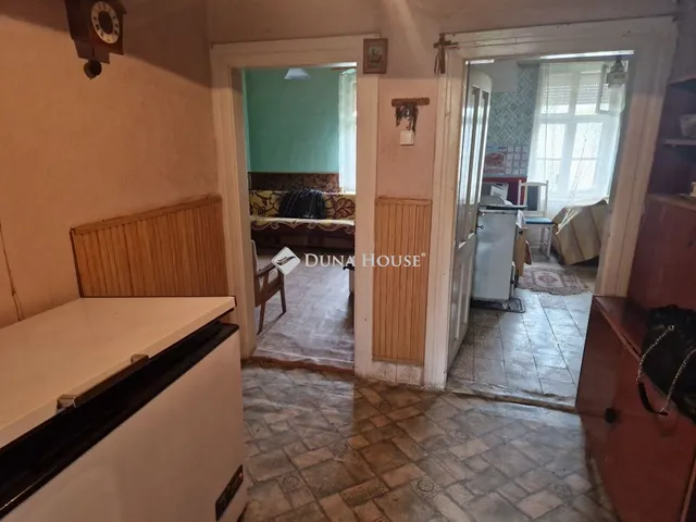 Eladó ház Gamás 64 nm
