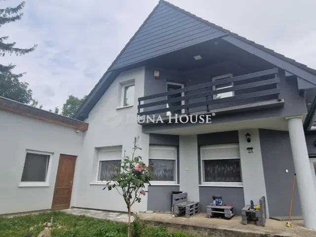 Eladó ház Öreglak 200 nm