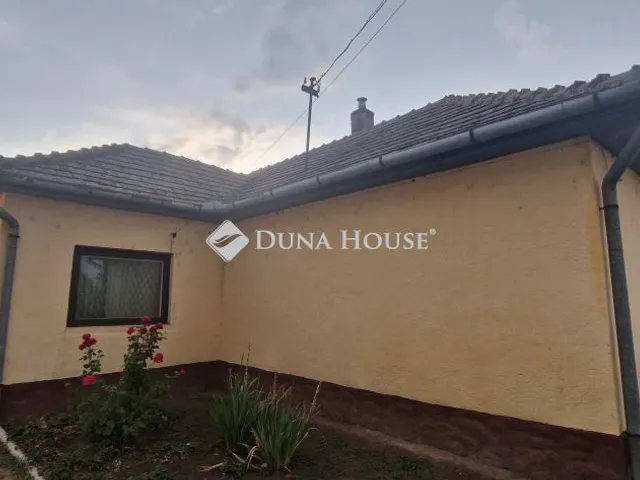 Eladó ház Ordacsehi 88 nm