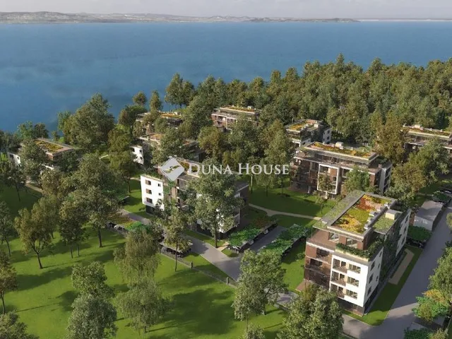 Eladó lakás Balatonszemes, Lellei utca 84 nm