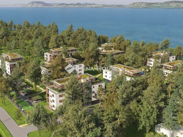 Eladó lakás Balatonszemes, Lellei utca 54 nm