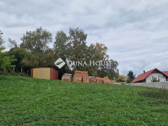 Eladó telek Fonyód 717 nm