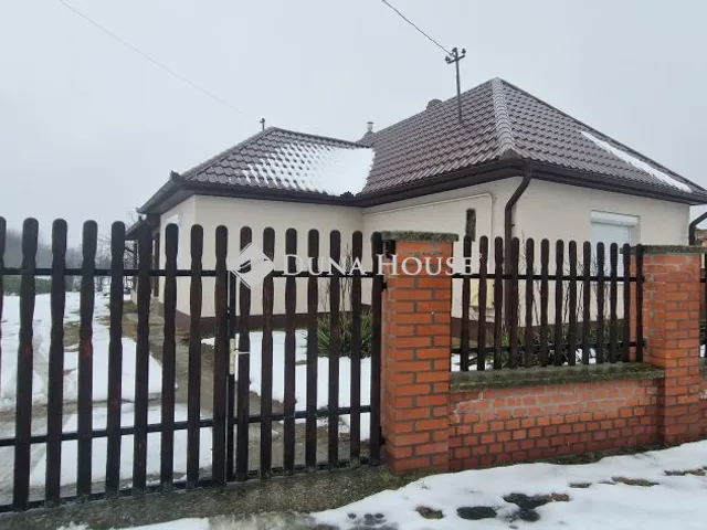 Eladó ház Ordacsehi 94 nm