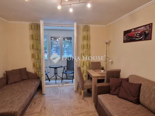 Eladó lakás Balatonlelle 28 nm