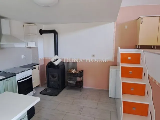 Eladó ház Budapest XXI. kerület 48 nm