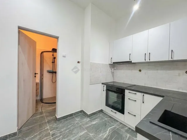 Eladó lakás Budapest X. kerület 30 nm