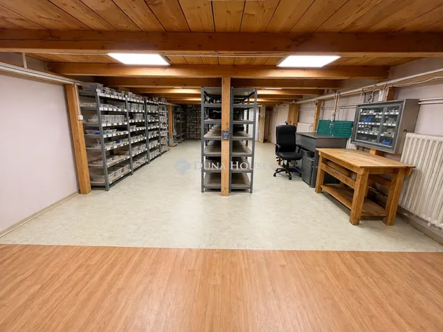 Eladó kereskedelmi és ipari ingatlan Budapest X. kerület 88 nm