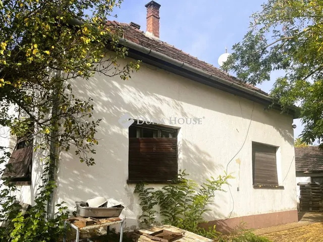 Eladó mezőgazdasági ingatlan Bugyi 130 nm